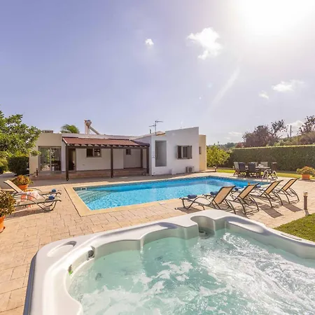 Venere Villa *